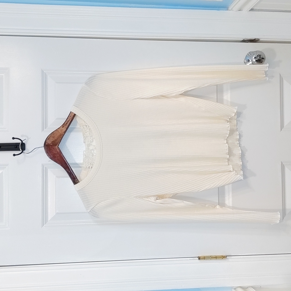 Large Top American Rag Cream